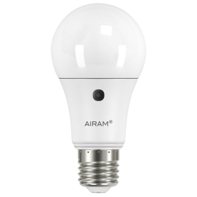 AIRAM alt Airam LED-lamppu hämärätunnistimella 10,7W/830 E27