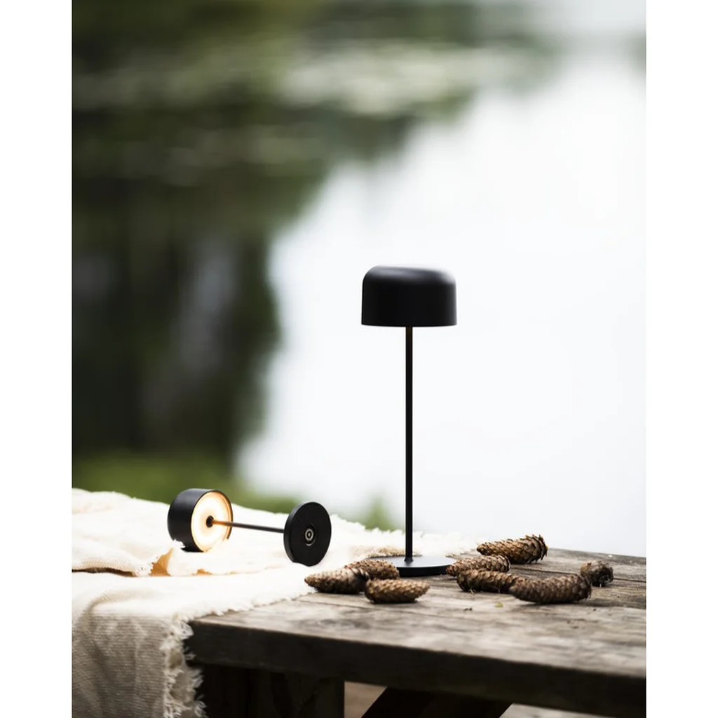 Lille Bordslampa LED USB 2200K/2700K dimbar Svart