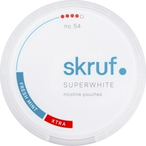 Skruf Superwhite No. 54 Fresh Mint Xtra Strong Slim