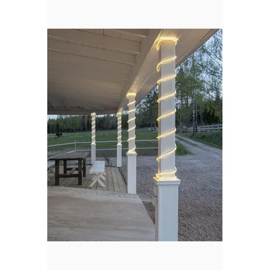 Star Trading Litteä valoputki ulkokäyttöön, 5m lämpimän LEDeillä 563-40 Vastaa: N/A