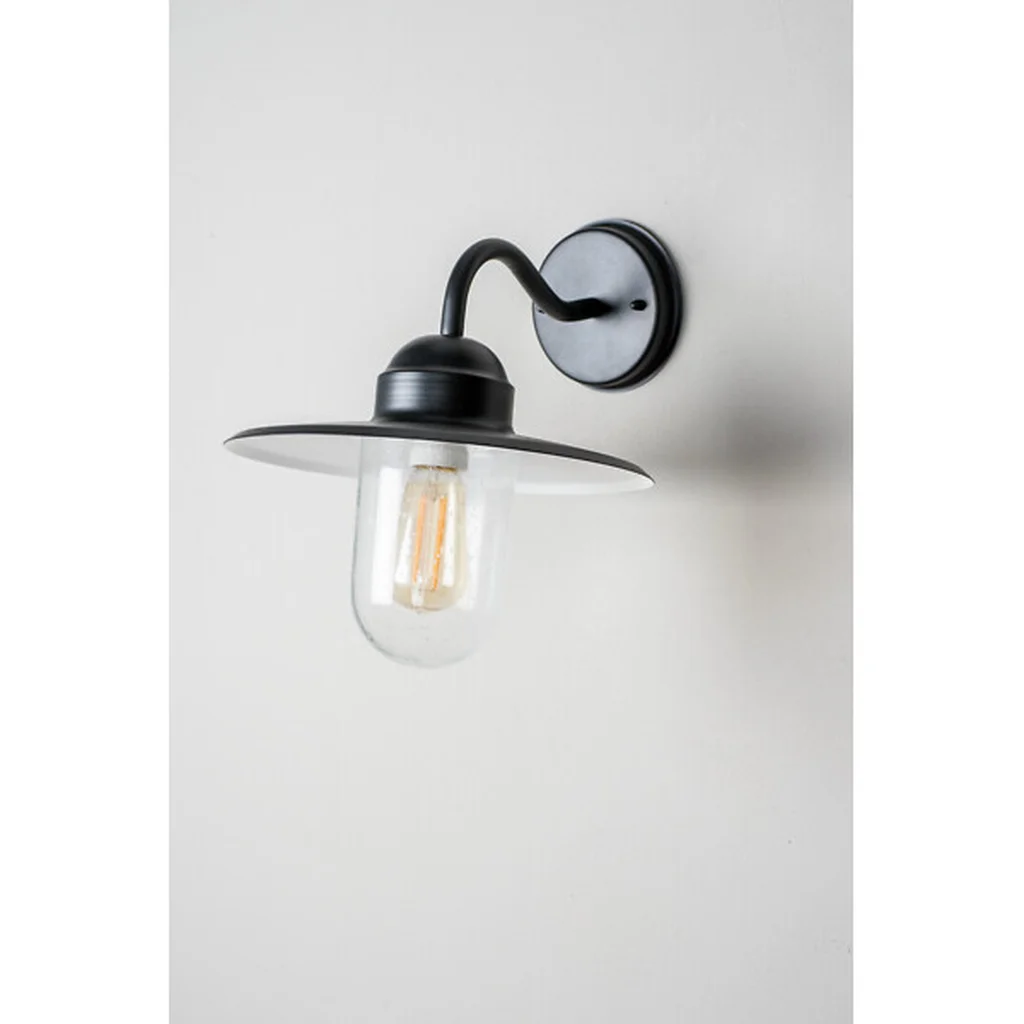 Arvika väggarmatur IP44 svart E27 max 60W