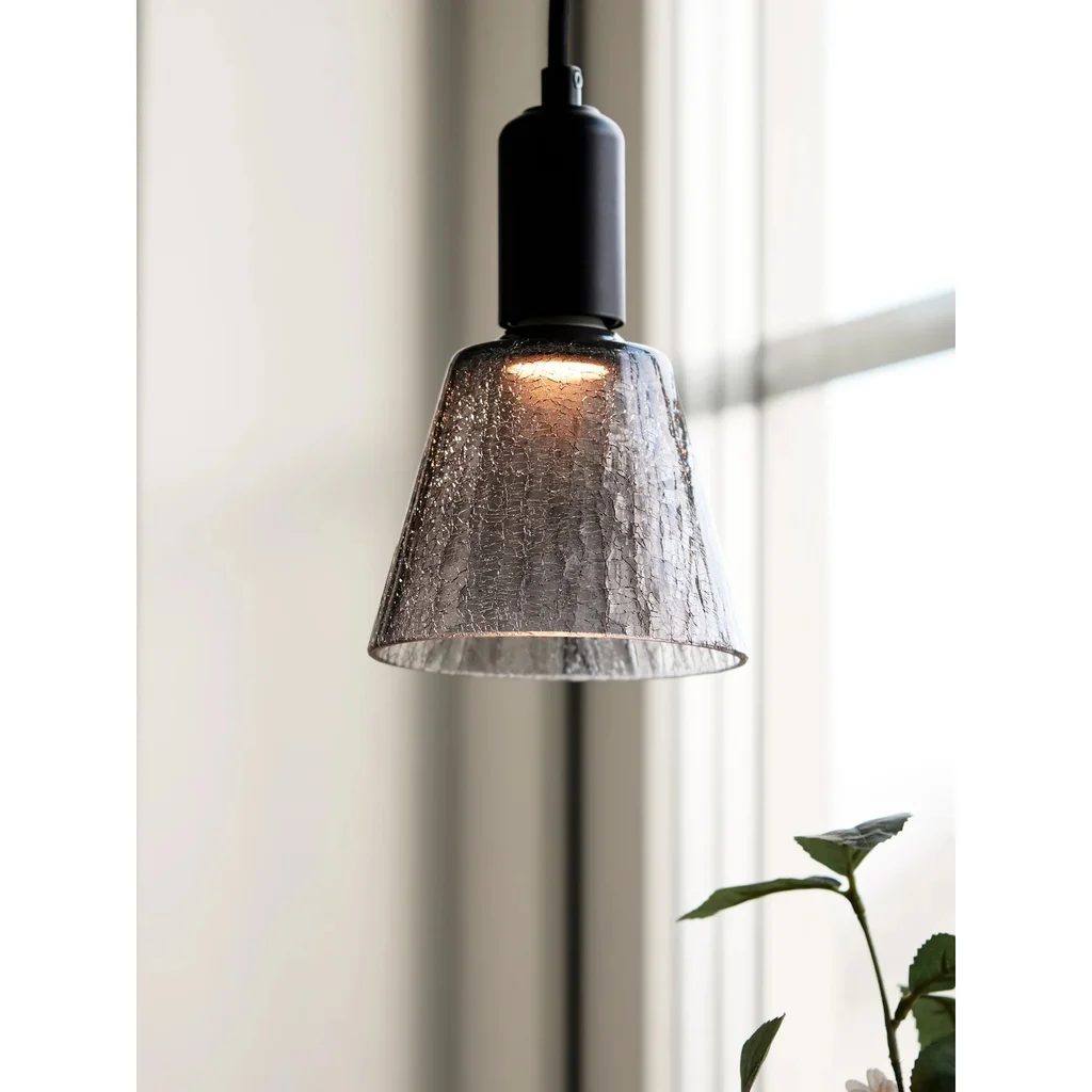 Tilda Fönsterlampa E27, svart/smoky