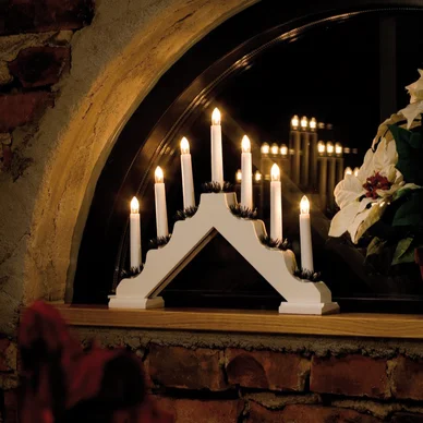 Konstsmide Konstsmide Elektrisk Julestage Hvid træ 7 lys 30cm 2262-210 Modsvarer: N/A