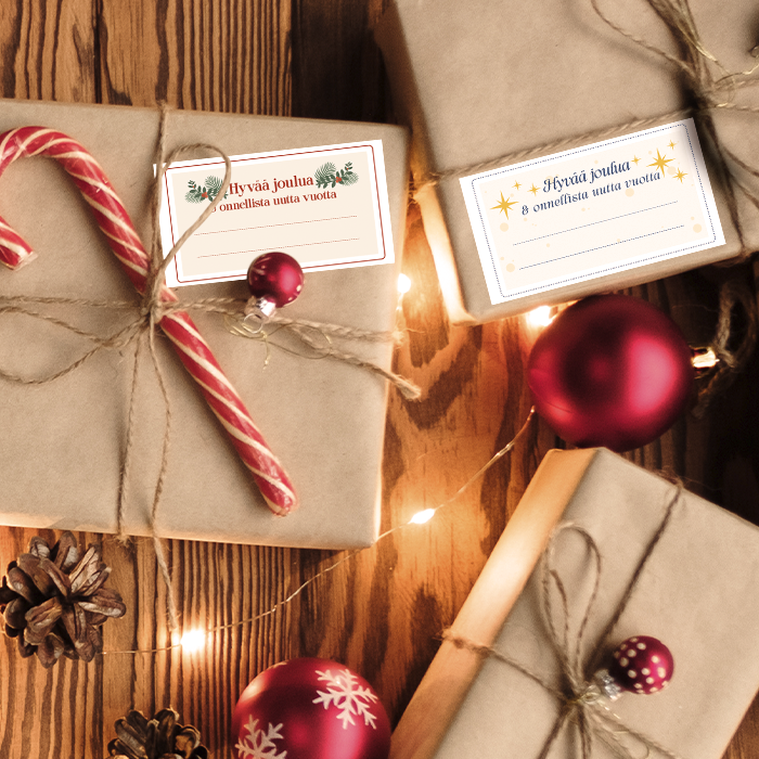 Paketit joulutarroilla