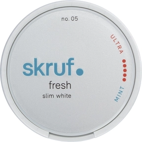 Skruf Fresh No.5 Ultra Strong Slim White