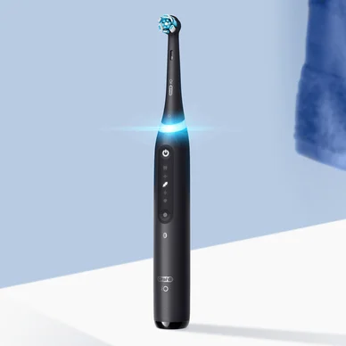 Oral-B iO5 Series 5 Duo Eltandborste Black/White