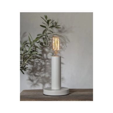 Dimbar E27 LED-lampa 3,8W 1800K